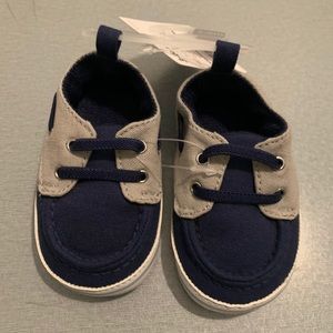 Baby soft bottom shoes